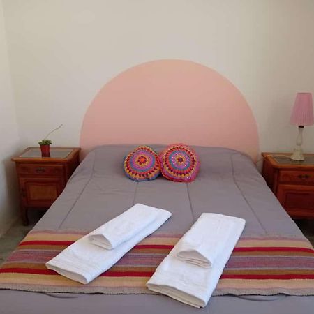 Hostel Yanay Chilecito Bagian luar foto
