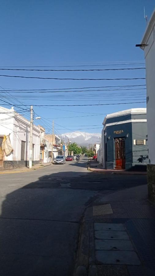 Hostel Yanay Chilecito Bagian luar foto