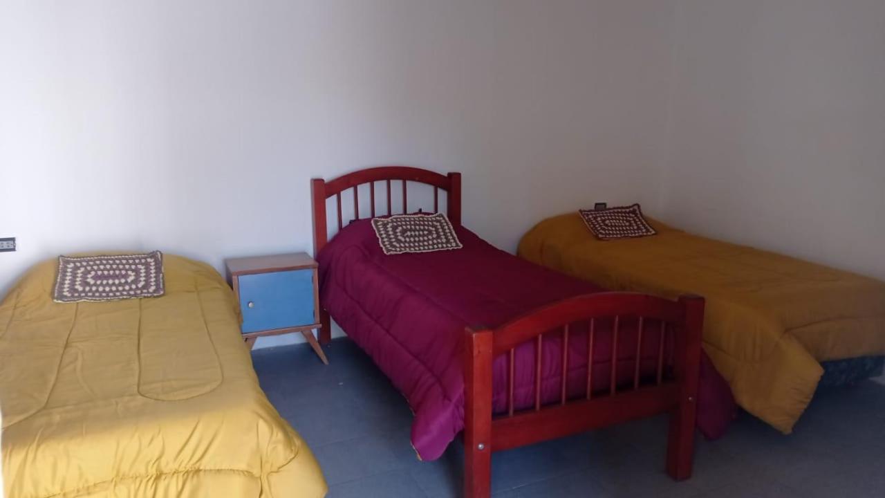 Hostel Yanay Chilecito Bagian luar foto